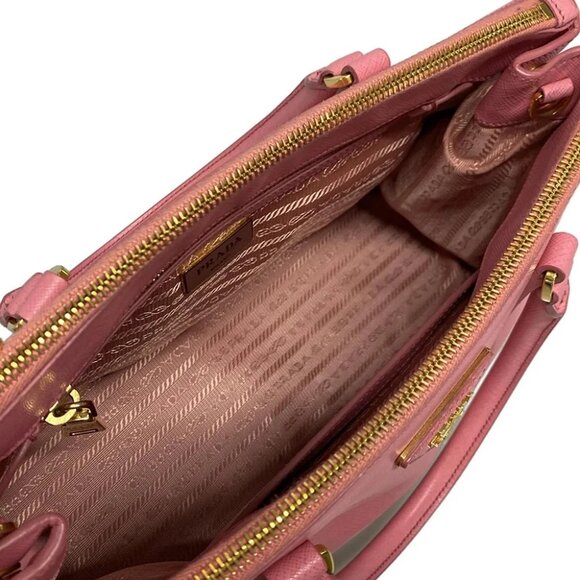 PRADA - Pink Leather Handbag - Picture 6 of 16